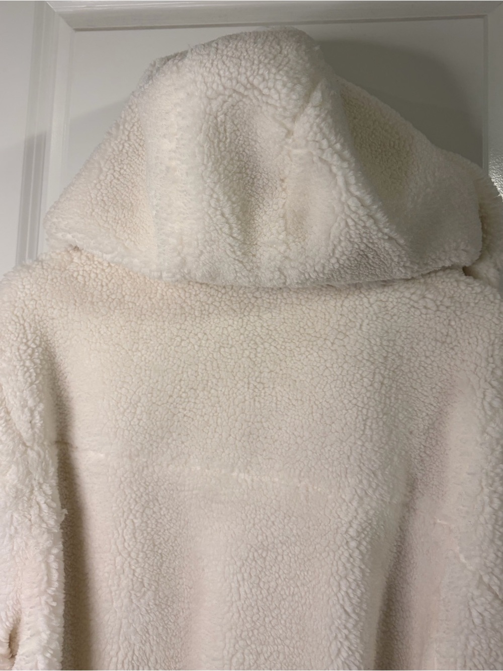 Alo Foxy Sherpa Jacket Ivory/White Women's Size Medium NWT READ - Picture 8 of 13